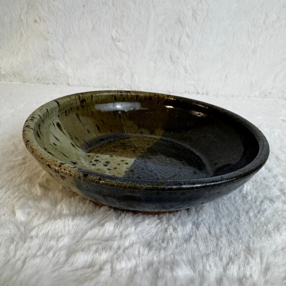 Artisan Studio Pottery Stoneware Bowl Signed Handcrafted Bowl Earthy Glaze 87' - Picture 1 of 8